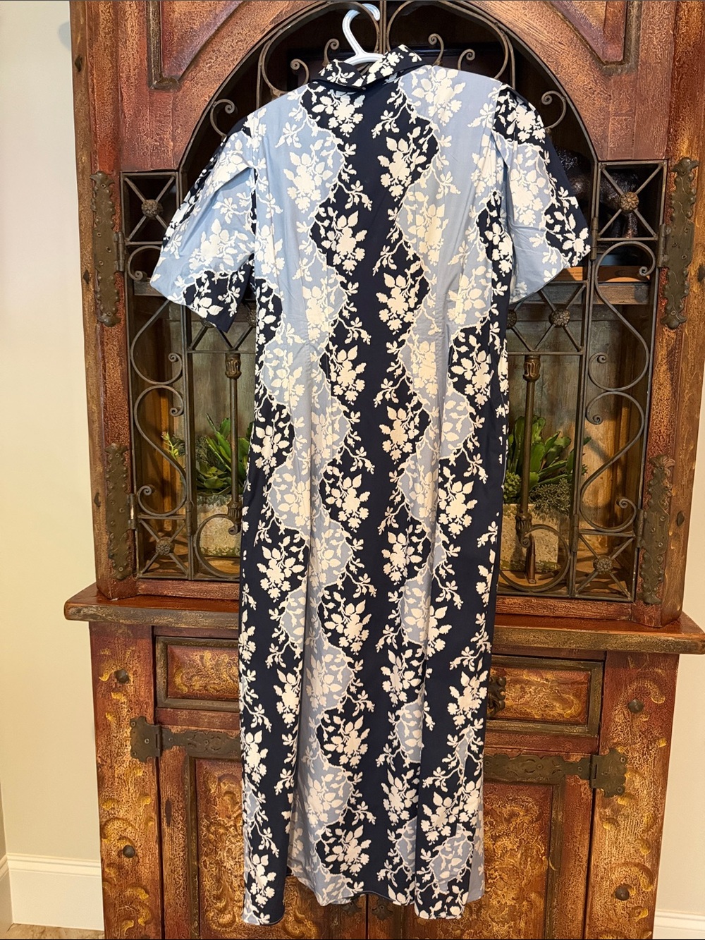 Tuckernuck Navy and Light Blue Floral Delaney Dress - Picture 2 of 3